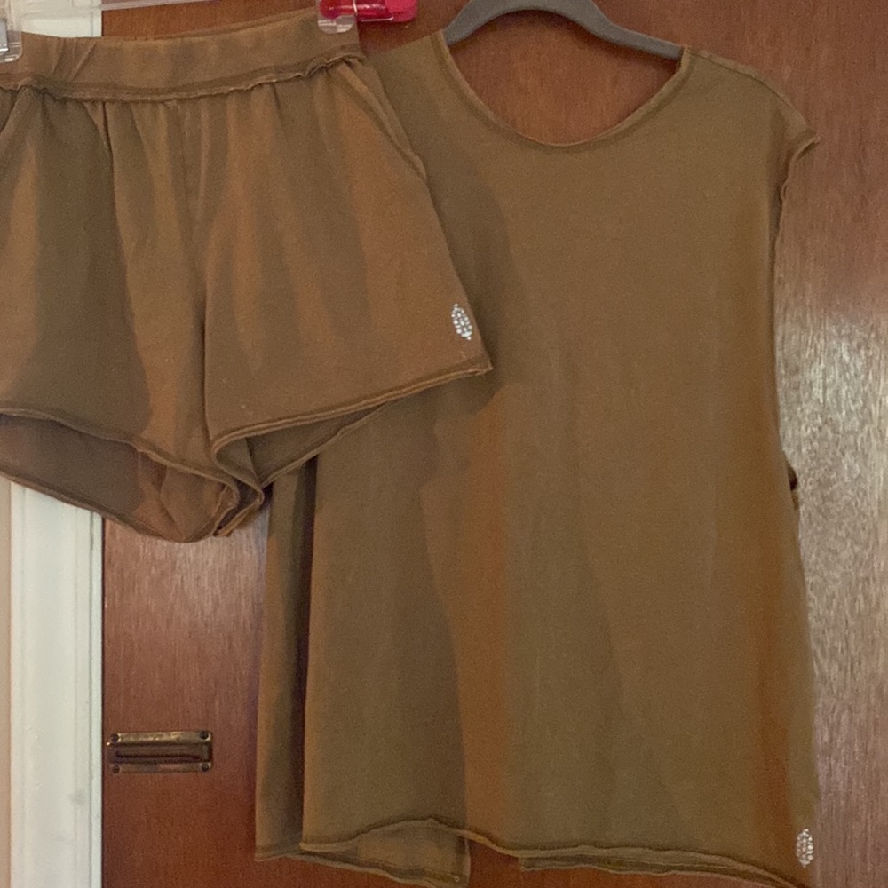 NWOT Free People Movement Hot Shot Open Back 2 piece short Set  XS S M L - Picture 9 of 17